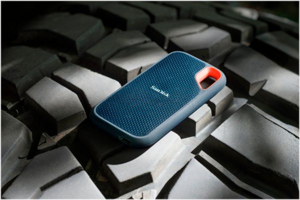 SanDisk Extreme Portable SSD External USB C NVMe Storage-8