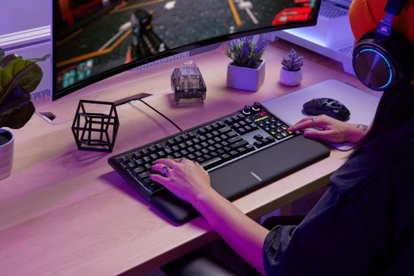CORSAIR GALLEON 100 SD Stream Deck Mechanical Keyboard-32