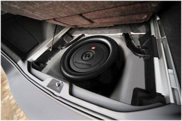 JBL BassPro Hub 11 Subwoofer 200W Amplifier Car Audio-9